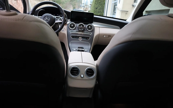Mercedes-Benz Klasa C cena 172000 przebieg: 13000, rok produkcji 2021 z Kielce małe 466